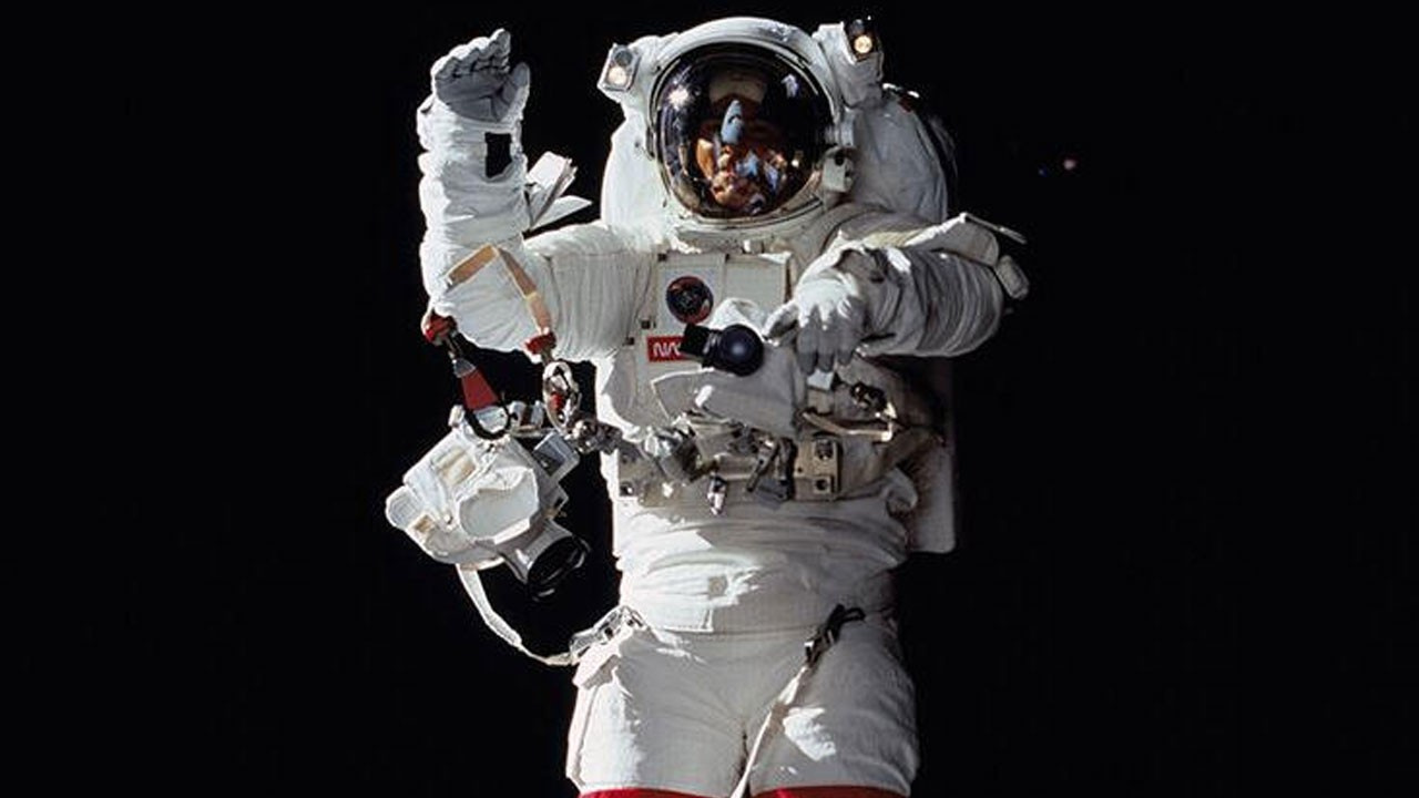 Yılda 160 bin dolar kazanıyorlar! NASA astronot alıyor