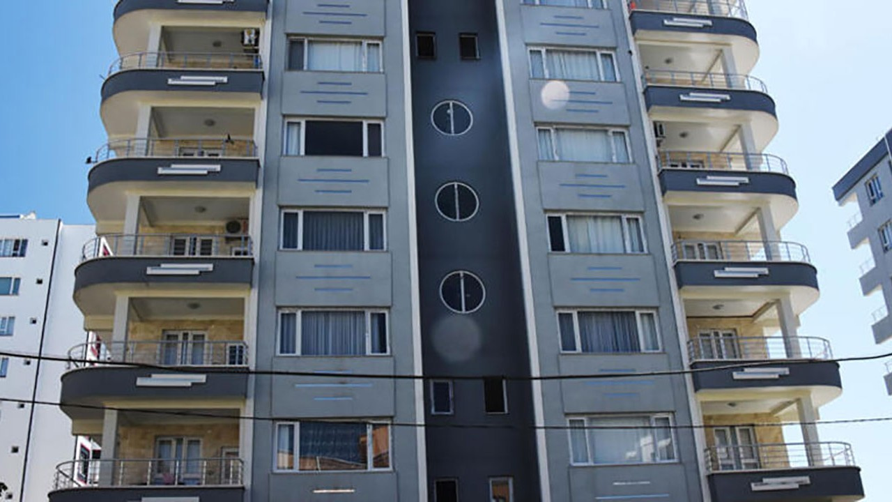 6 apartman ve 6 müstakil ev karantinada!