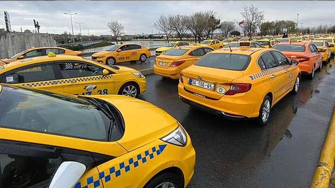 Istanbul Daki Ticari Taksilere Zamli Tarife Geldi