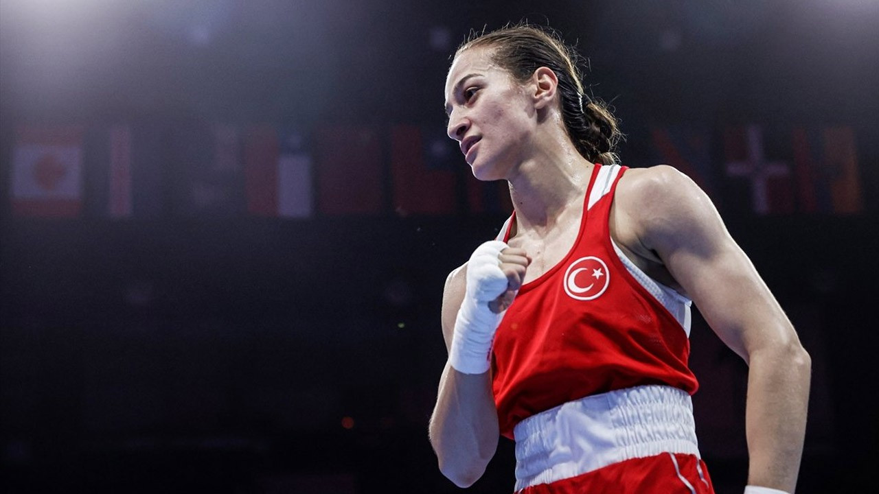 Dünya Kadınlar Boks Şampiyonası�nda Naz Çakıroğlu ve Hatice Akbaş altın