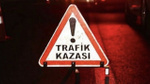 Otomobil kayganlaşan yolda kaza yaparak takla attı