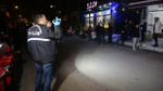 Adana'da kahvehaneye silahlı saldırı: Yaralılar var