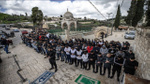 İsrail Mescid-i Aksa'da cuma namazına izin vermedi