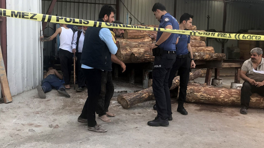 Antalya'da feci kaza! Kolunu kaptırdı...
