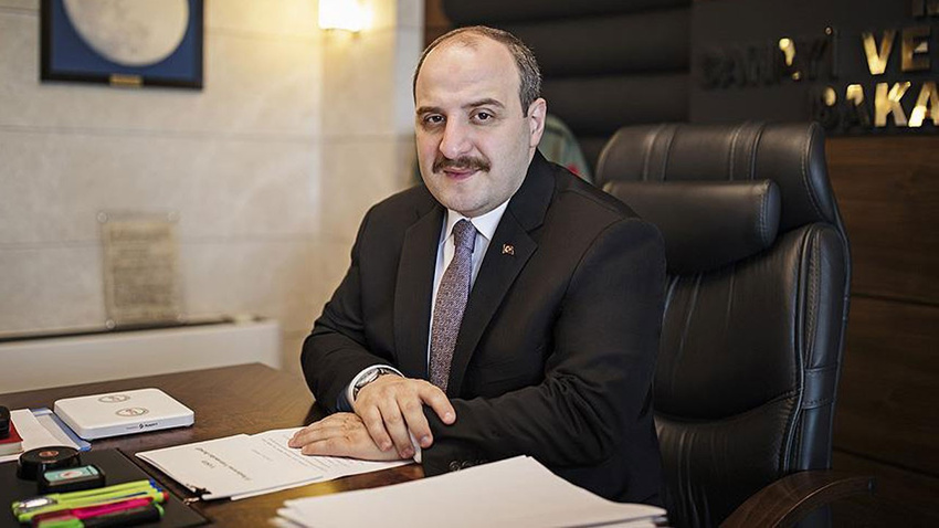 Bakan Varank'tan kritik hatırlatma!