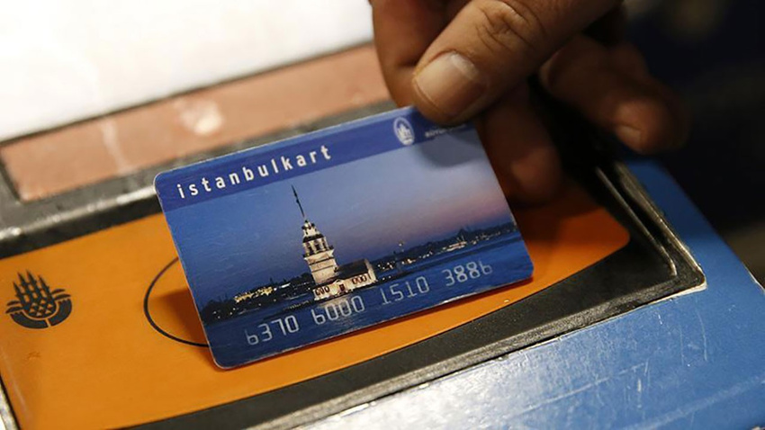 İstanbul'da öğrenci aylık kartları 40 liraya indi
