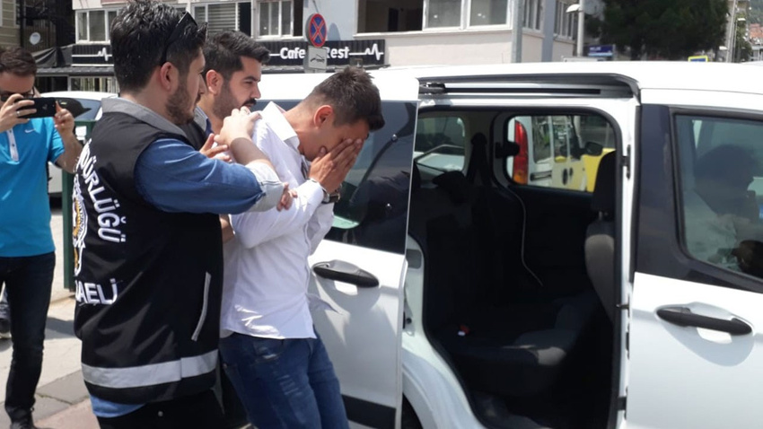 Kadınları dolandıran 'sahte aşık'ı sosyal medya hesabı ele verdi!