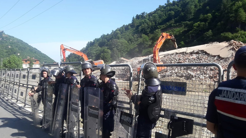 Fırtına Vadisi'nde yıkım günü