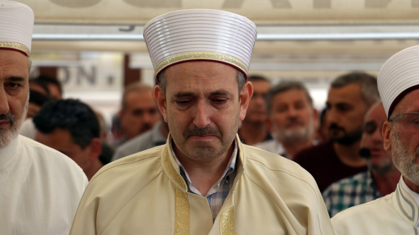 Müftü babanın en acı görevi