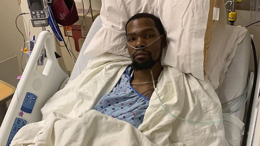 Kevin Durant ameliyat oldu