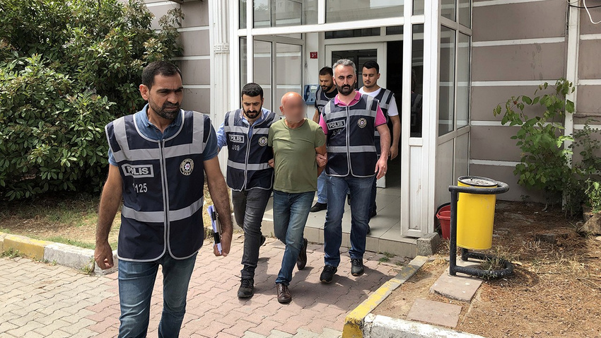 Eski eşini bıçaklayan adamdan "neden yaptınız sorusuna" ilginç cevap!