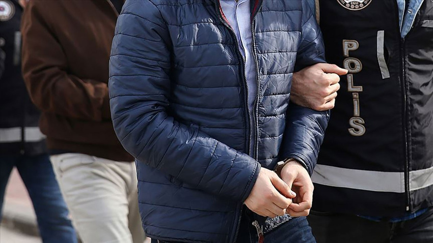 Diyarbakır'da iki terörist tutuklandı