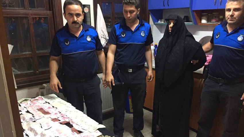 6 çocuğunu dilendiren kadından 18 bin lira çıktı