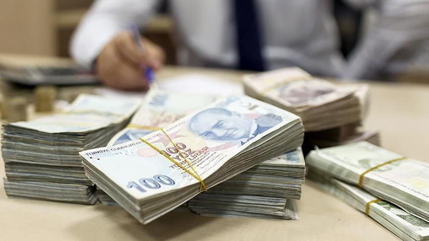 Cari açık 16 yılın en düşük seviyesine geriledi