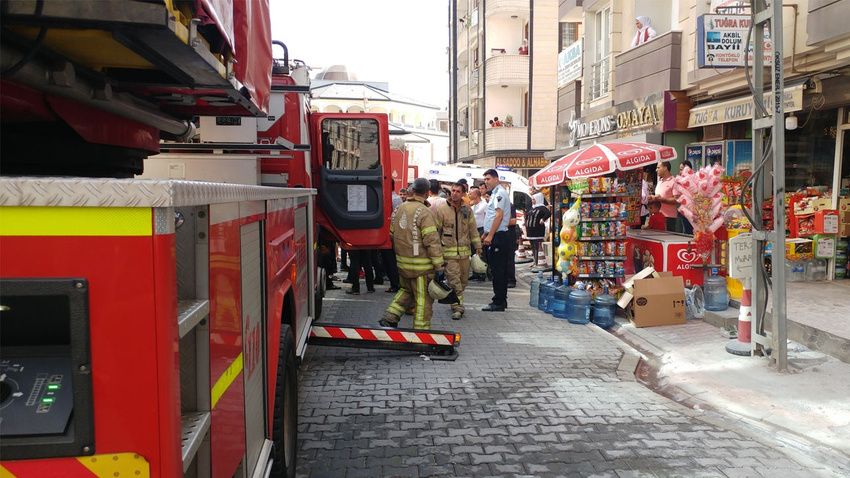 Esenyurt'ta korkutan yangın