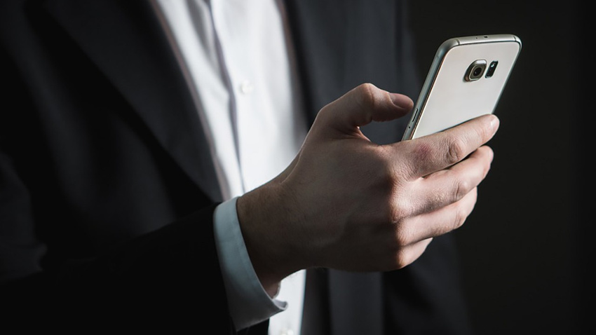 Cep telefonundan izinsiz arayan şirkete 75 bin lira ceza!