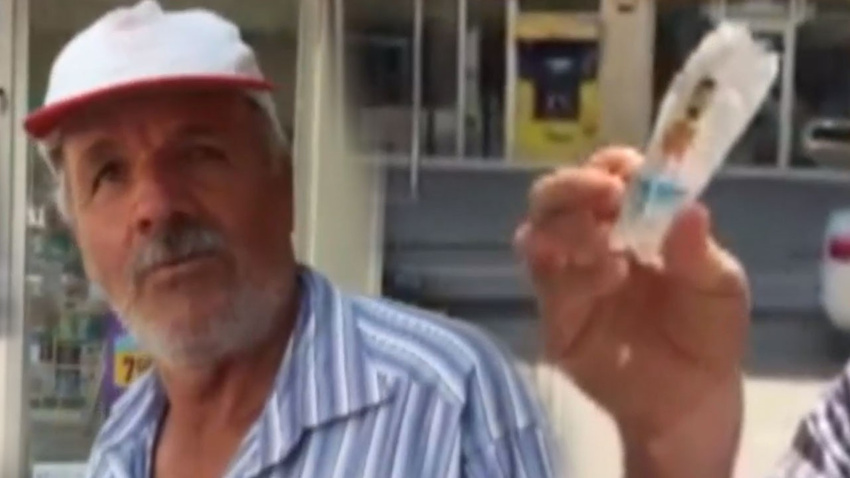 Akıllı telefon sipariş etti... Gelen paketin içinden bakın ne çıktı!