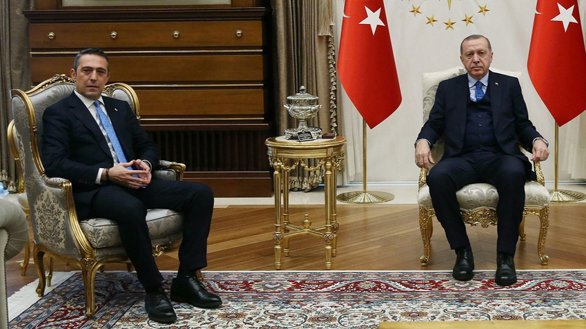 Ali Koç açıkladı: Cumhurbaşkanı Erdoğan 25 yılı doldurarak Fenerbahçe Yüksek Divan Kurulu üyeliğine hak kazandı