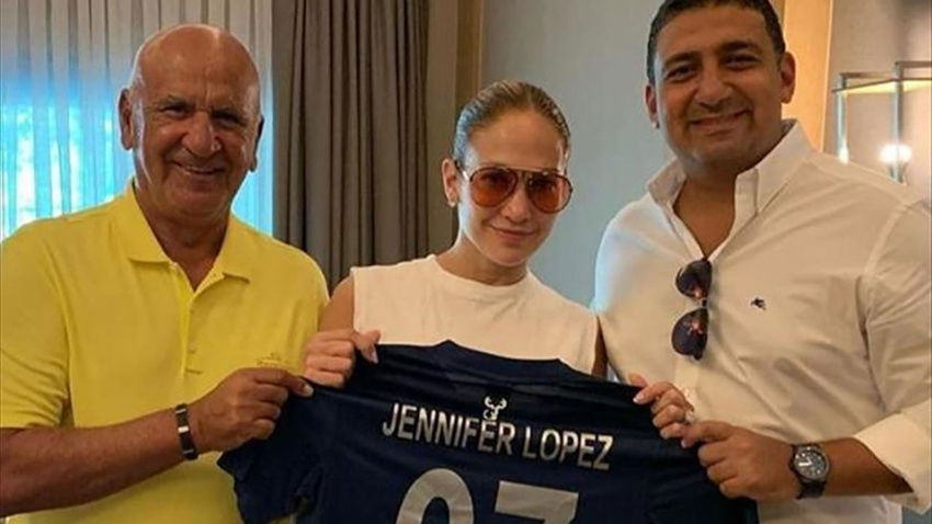 Jennifer Lopez'e Antalyaspor forması