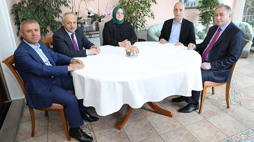 Hükümetten kamu işçilerine yeni zam teklifi