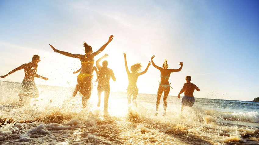 Bayramda 10 milyon kişi 10 milyar TL'lik tatil yapacak