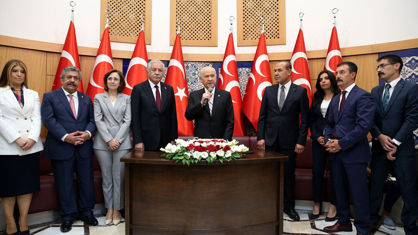 Bahçeli: ABD'li askerlerin gelişi yadırganmamalı