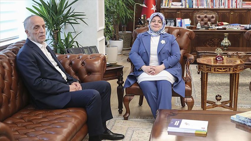 Bakan Selçuk ile Türk-İş Başkanı bugün görüşecek