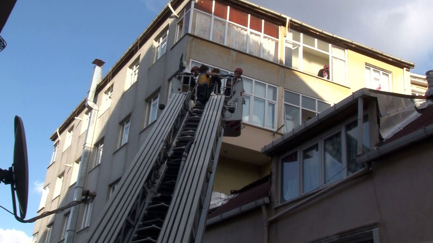 Oğluyla kavga eden baba 5. kattan düştü