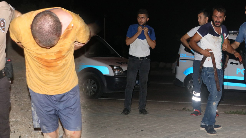 Adana’da satırlı dehşet!.. Neye uğradıklarını şaşırdılar!