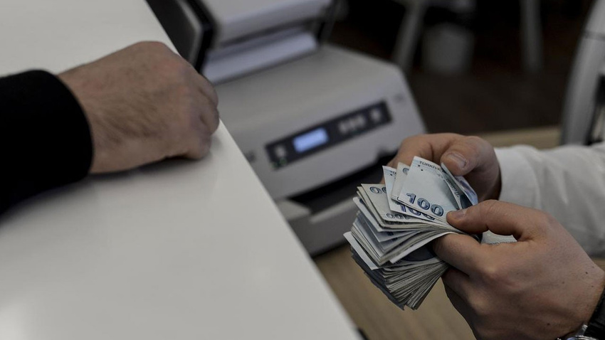 O banka ihtiyaç kredisi faiz oranını yeniden indirdi