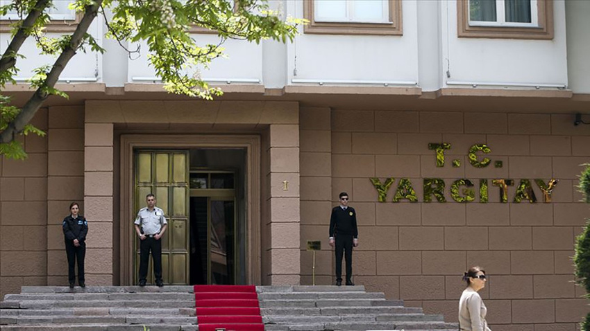 Yargıtay'dan barolara tepki!