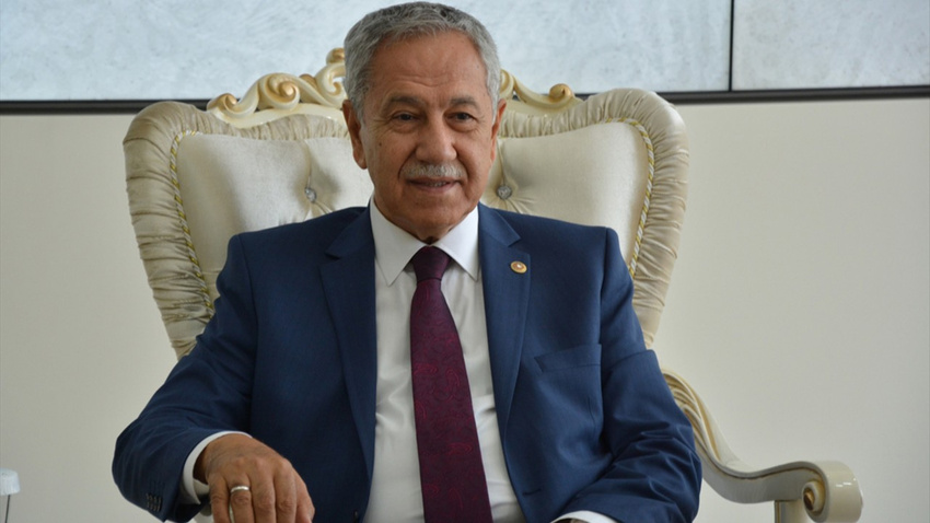Arınç: "Parti kuranlar büyük hata yapar"