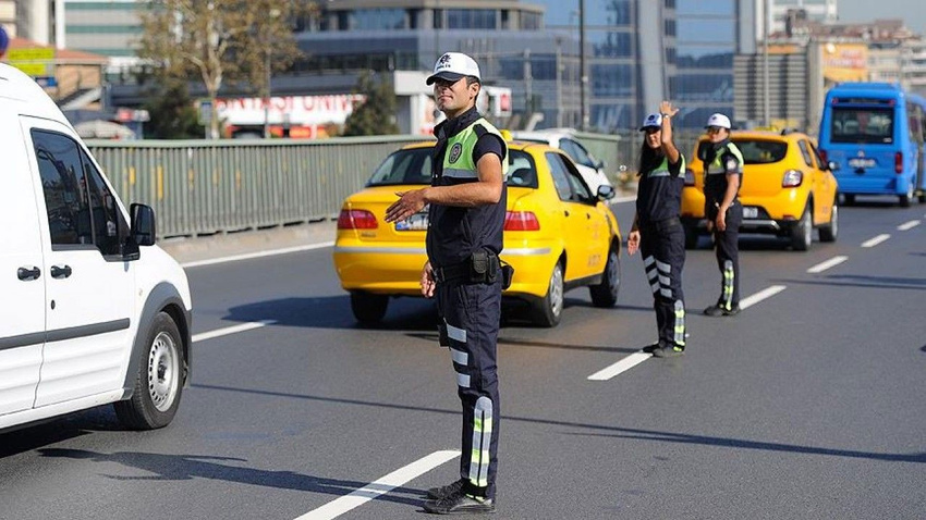 Pazar günü bu yollara dikkat!
