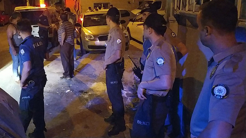 Kadına şiddetin adresi Bursa... Kardeşini kurtarmak için bıçakla saldırdı!