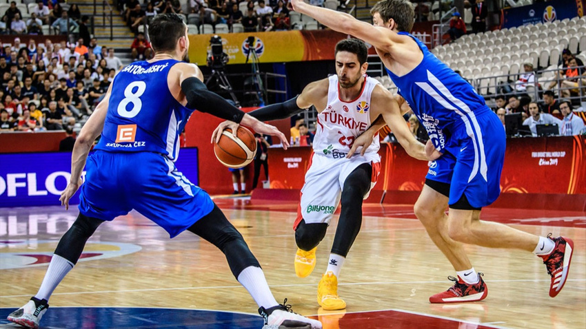 Basketbolda Çekya'ya yenilen Türkiye Dünya Kupası'ndan elendi