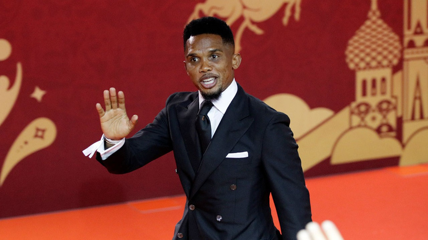 Samuel Eto'o futbolu bıraktı