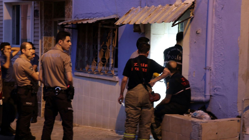 İzmir'de şüpheli ölüm: Yangının ardından fark edildi