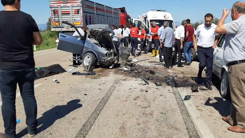 Osmaniye'de can pazarı: 3 ölü 4 yaralı