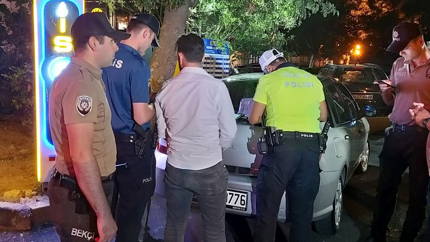 İstanbul’da ‘değnekçi’ operasyonu: 18 gözaltı