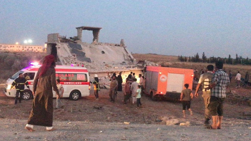 Suriye-Türkiye sınırında bombalı saldırı