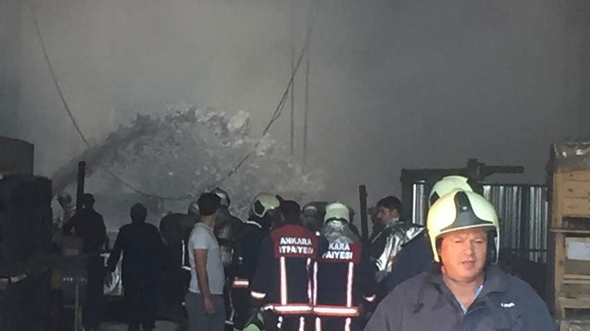 Ankara Sincan'da fabrika yangını