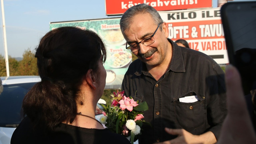 Sırrı Süreyya Önder tahliye oldu!