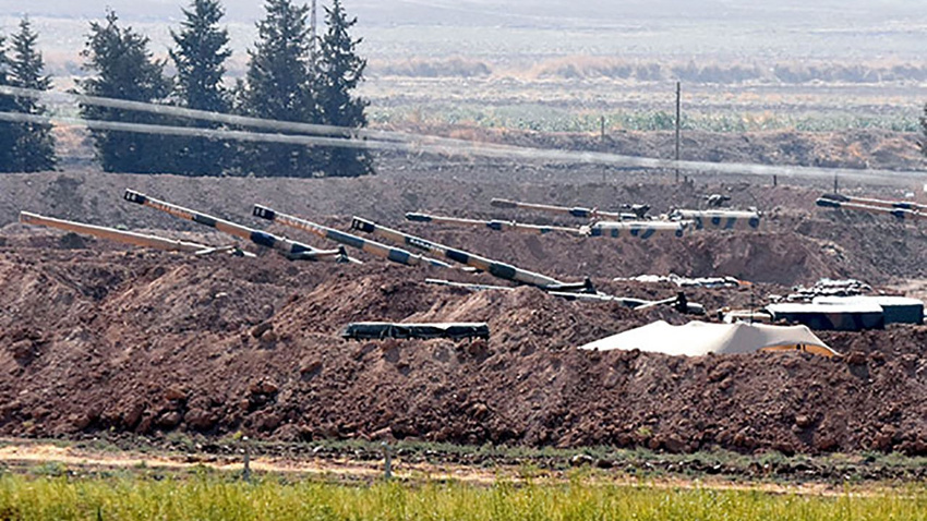 Sınırdan son görüntü! Namlular Suriye’ye çevrildi