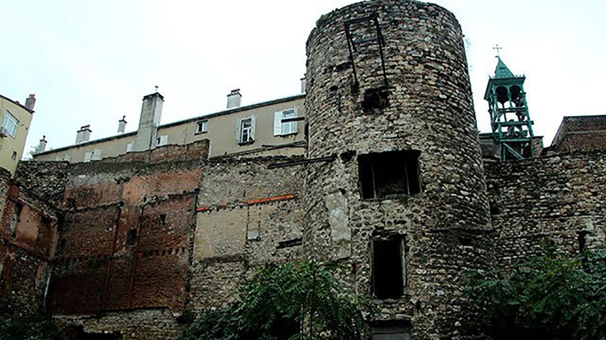 Unutulmuş ikinci Galata Kulesi'nden geriye bu kaldı