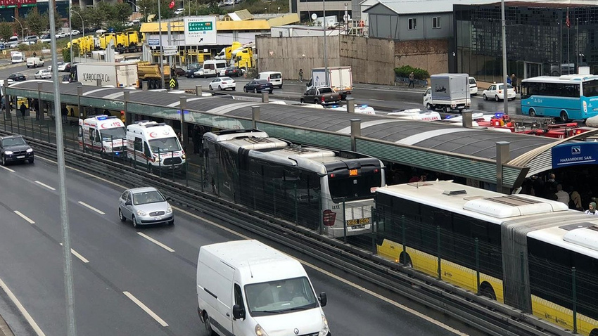 İBB'den metrobüs açıklaması: Araçları yenileyeceğiz