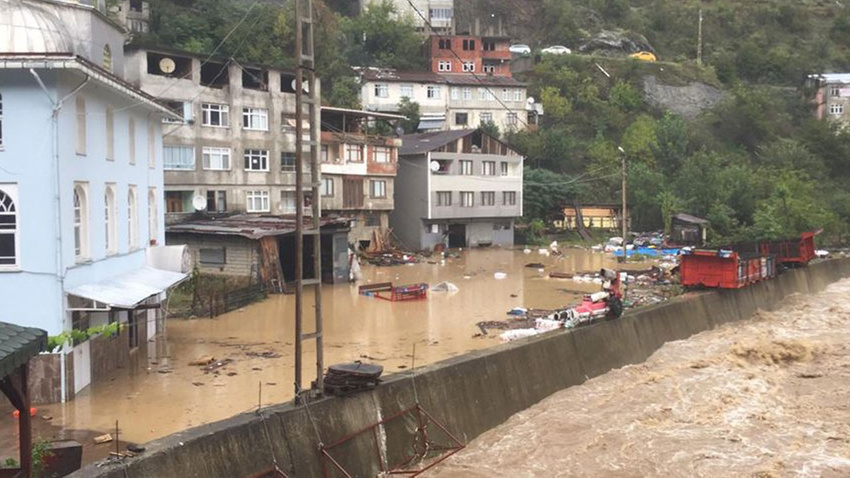 Meteorolojiden kritik uyarı!.. O ilçelerde yaşayanlar dikkat!