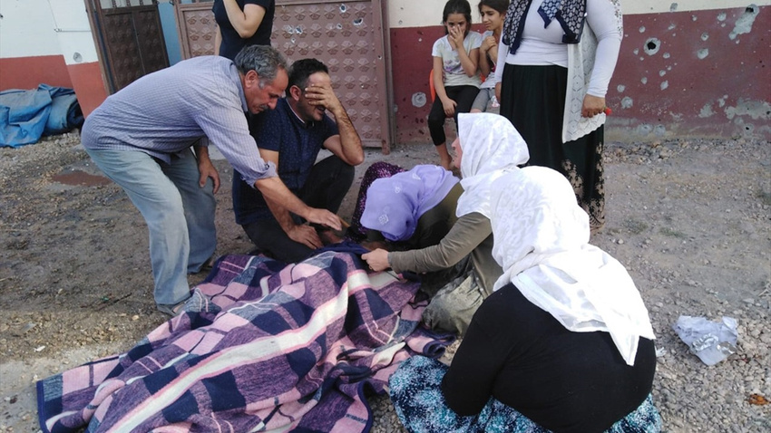 Suruç'a havan mermisi düştü, şehitler var