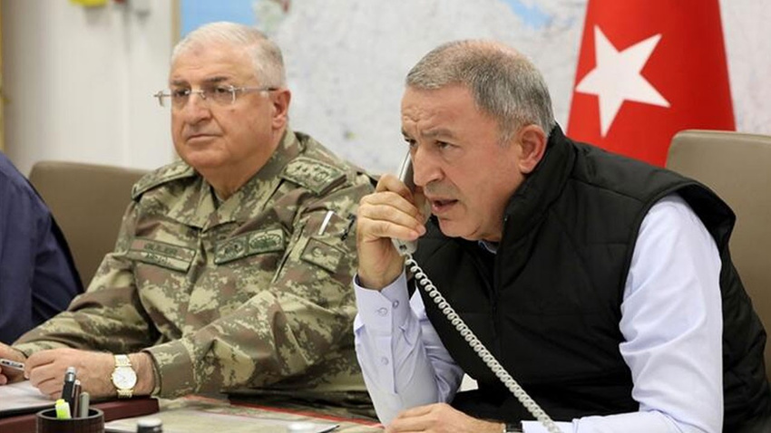 Bakan Akar'dan kritik görüşmeler
