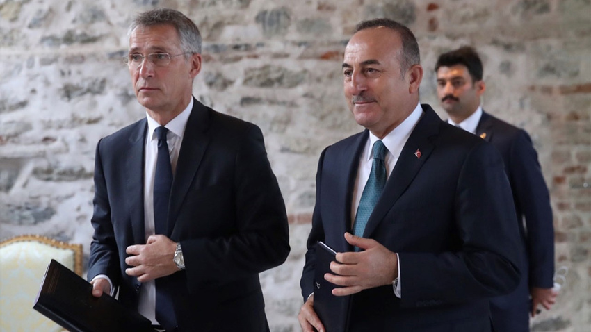 Bakan Mevlüt Çavuşoğlu, NATO Genel Sekreteri ile görüştü