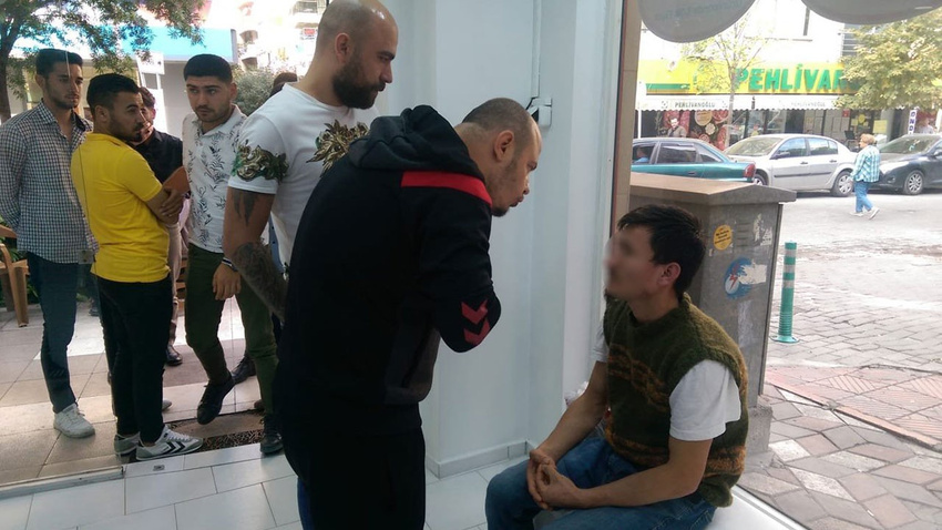Manisa'da iğrenç olay!.. 11 yaşındaki erkek çocuğuna oyun salonunda..!